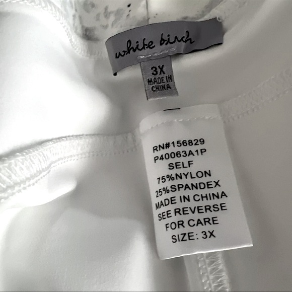 White Birch Women’s 3XL White Gray Spotted Moto Ankle Leggings Yoga Pants - Picture 6 of 6